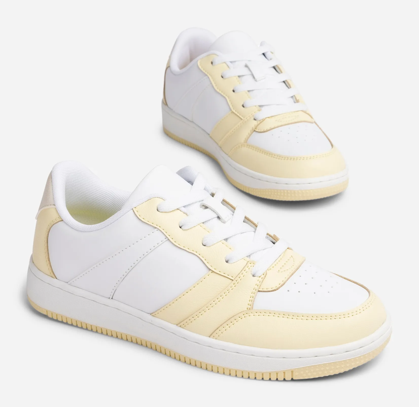 ATTITUDE Sneakers|Vårskor<,Sneakers
