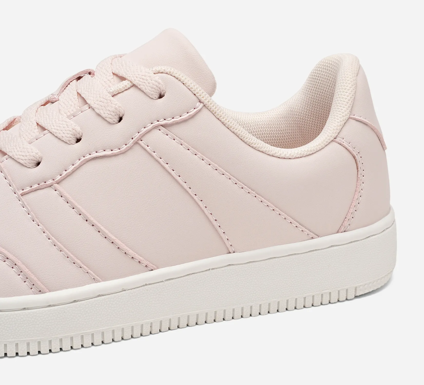 ATTITUDE Sneakers|Vårskor<,Sneakers