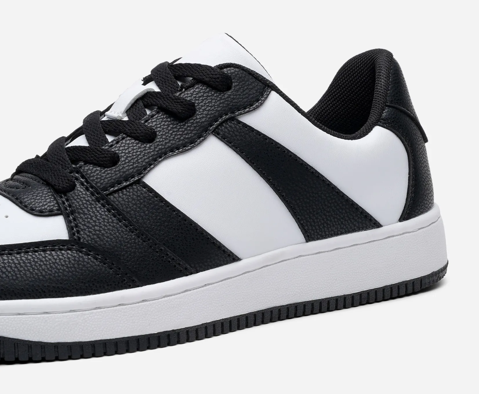 ATTITUDE Sneakers|Vårskor<,Sneakers