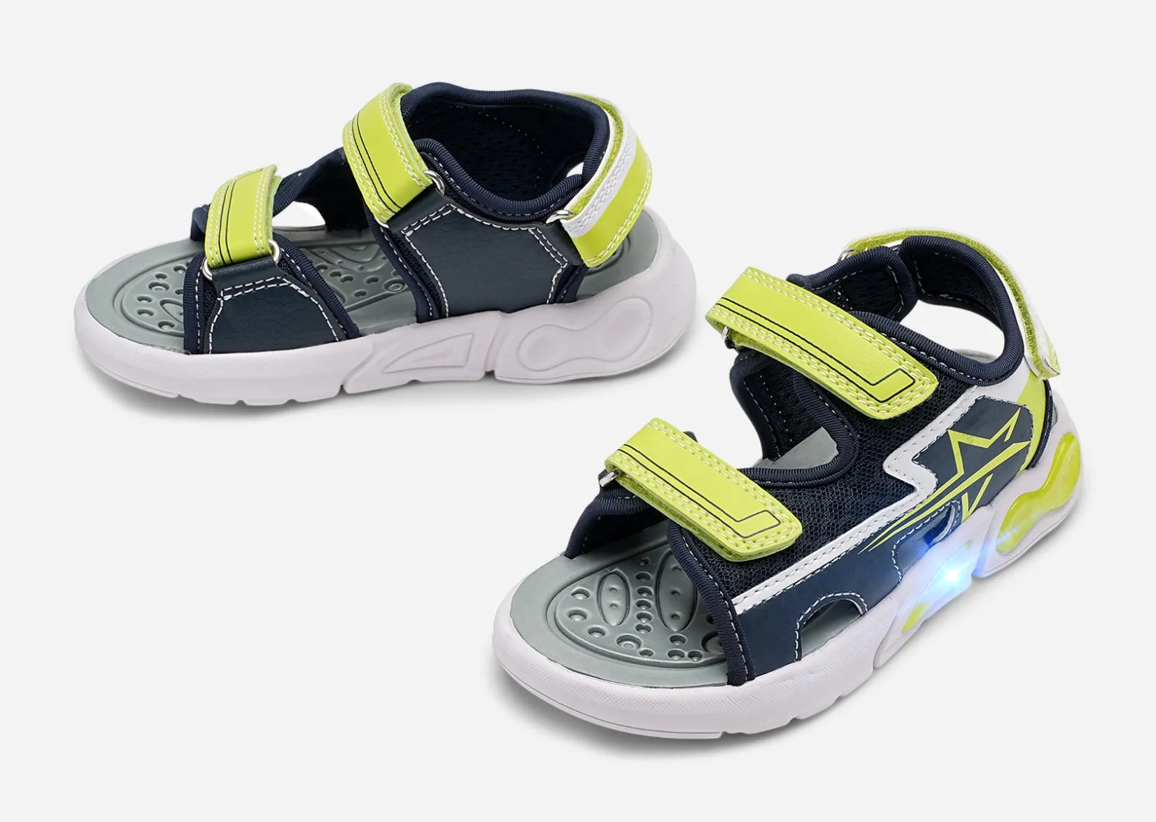 Barn DINSKO Blinkande Barnskor|Sandaler<,Blinkande sandaler