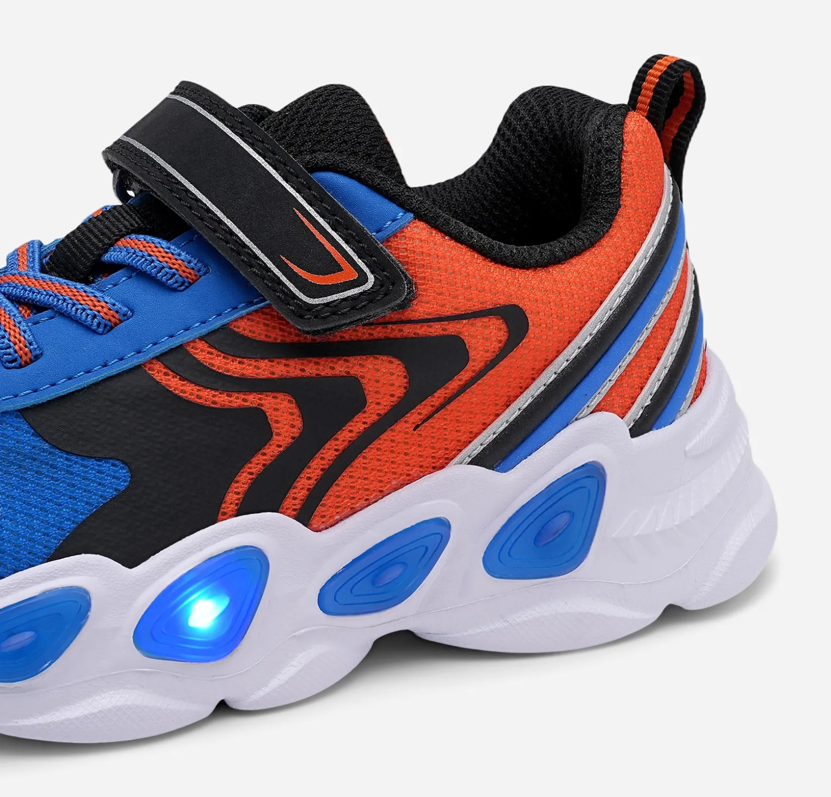Barn DINSKO Blinkande Barnskor|Sneakers<,Blinkande sneakers