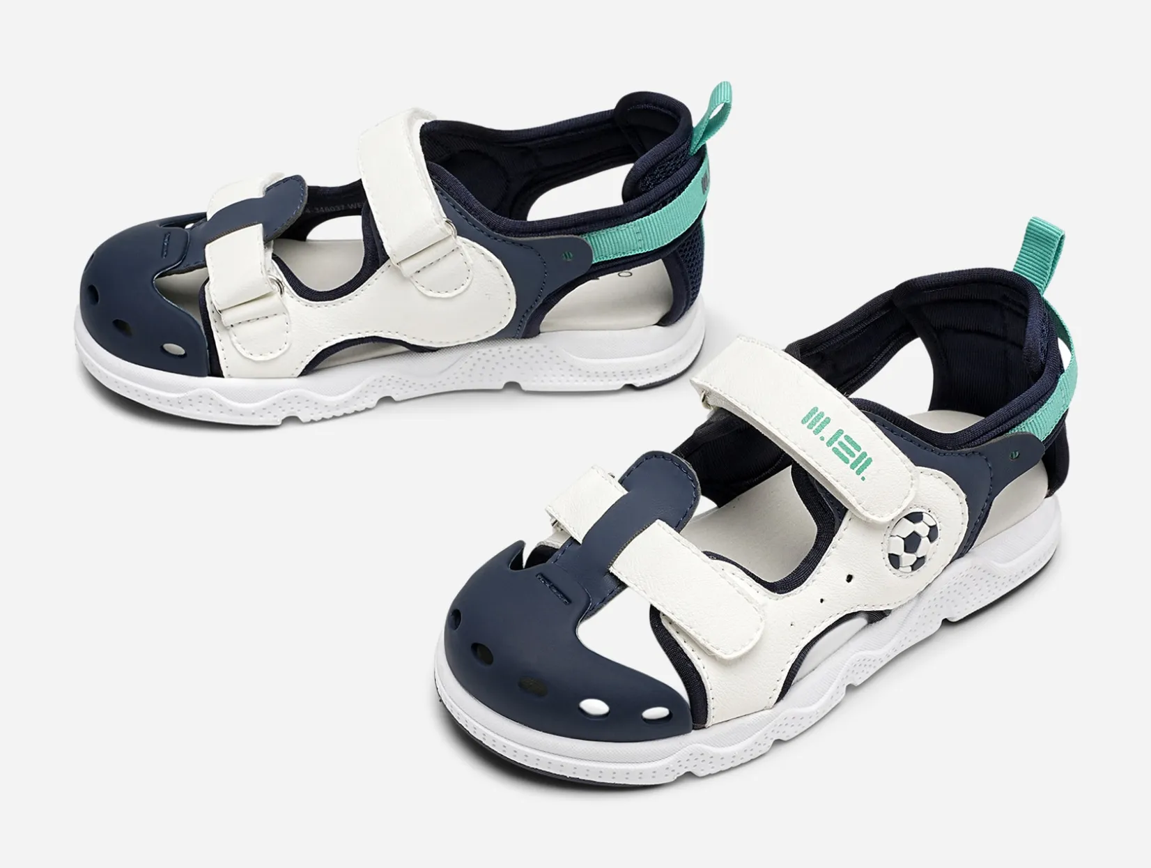 Barn DINSKO Sandaler|Sommarskor<,Sandaler