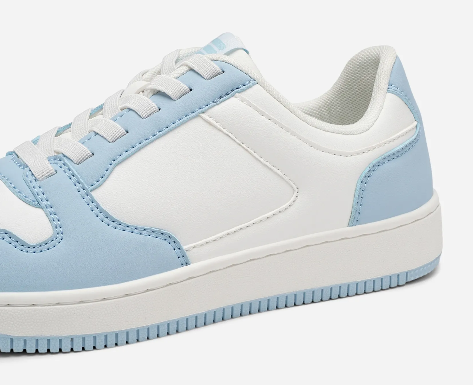 Barn DINSKO Sneakers|Vårskor<,Sneakers