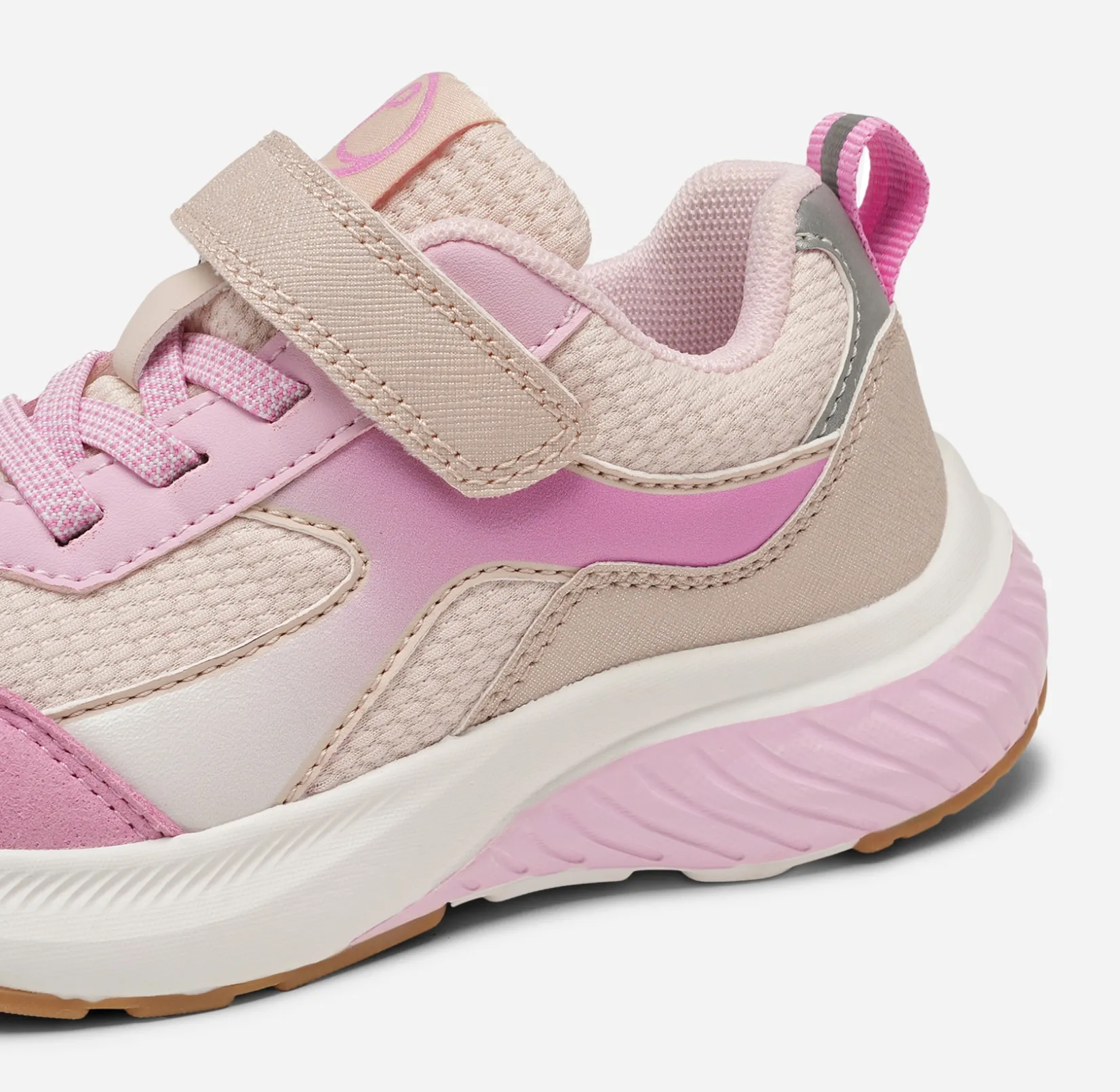 Barn LINEAR Sneakers|Vårskor<,Sneakers