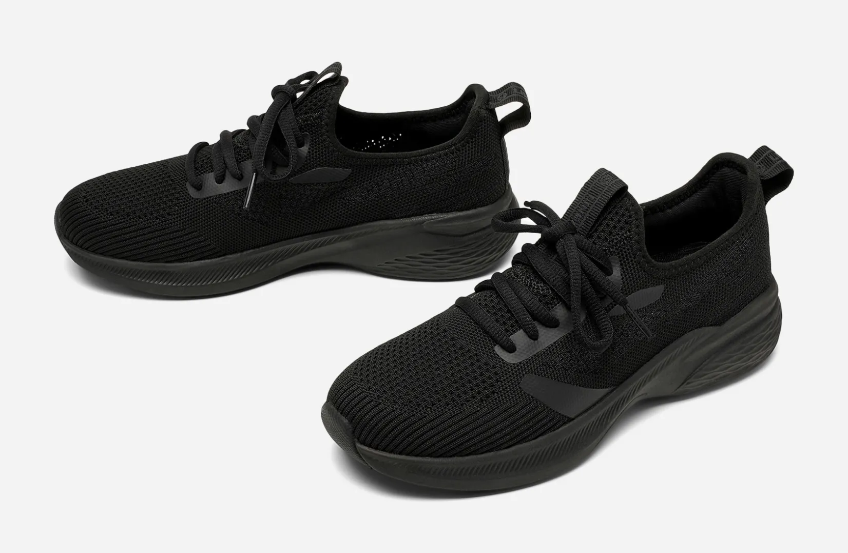 LINEAR Sneakers|Stora Storlekar (Stl. 42-43)<,Sneakers