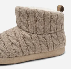 LINEAR Tofflor|Stora Storlekar (Stl. 42-43)<,Tofflor