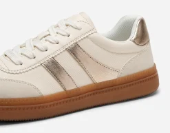 XIT Sneakers|Stora Storlekar (Stl. 42-43)<,Sneakers