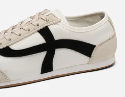 XIT Sneakers|Stora Storlekar (Stl. 42-43)<,Sneakers