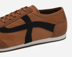 XIT Sneakers|Stora Storlekar (Stl. 42-43)<,Sneakers