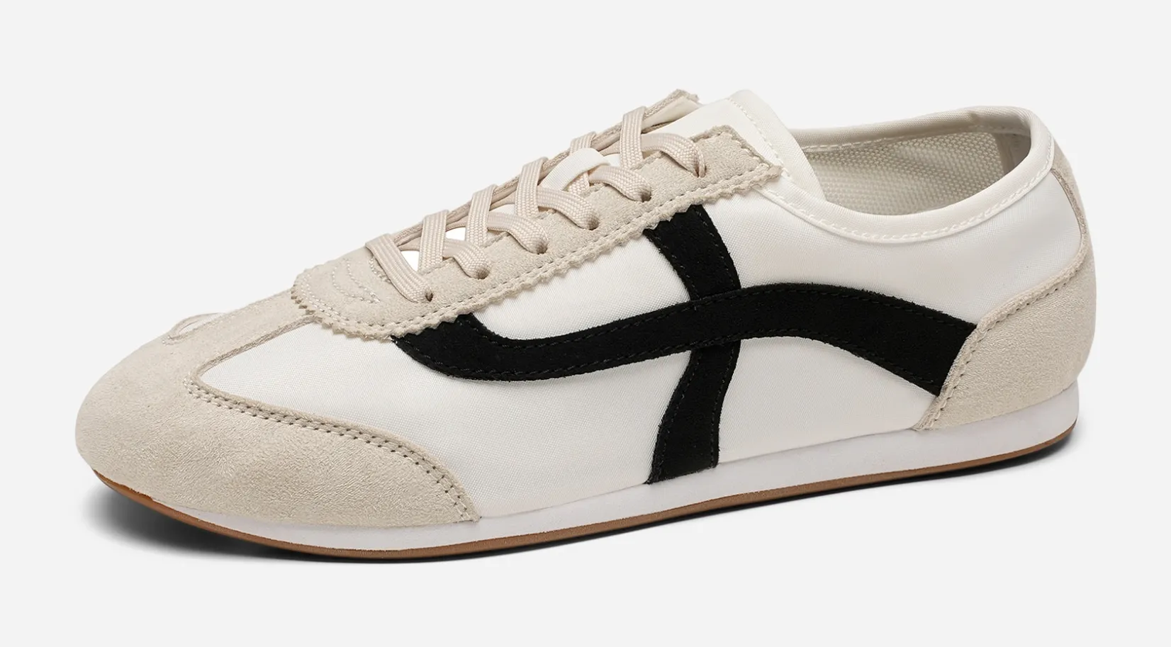 XIT Sneakers|Stora Storlekar (Stl. 42-43)<,Sneakers
